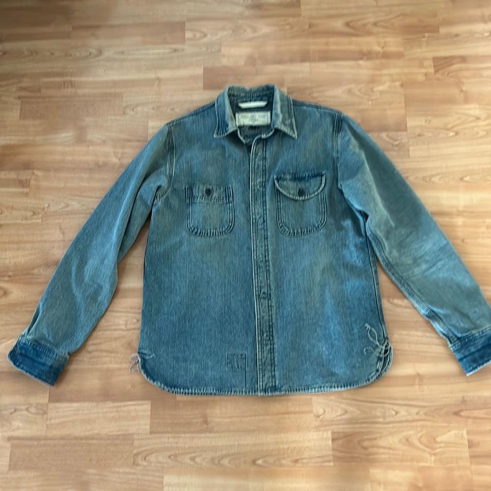 Rogue territory get ISC shirt small